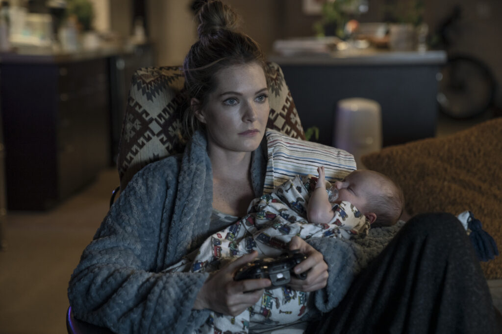 Meghann Fahy é Teresa em Invencível