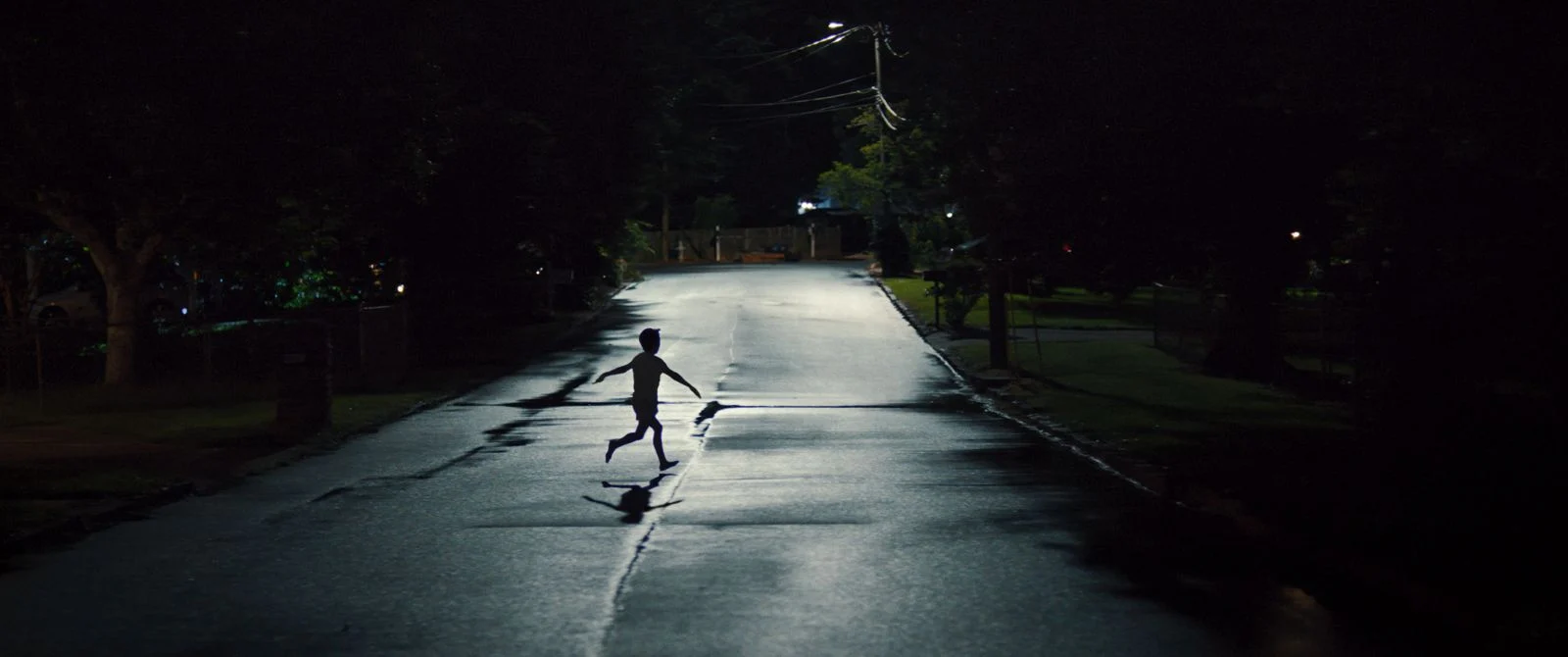 cena do filme a hora do mal